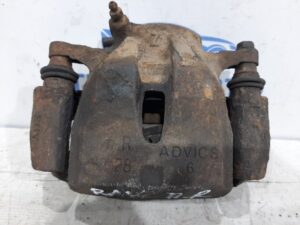 Суппорт передний правый Toyota RAV 4 2005-2012 4773042090 (Арт. 24945)