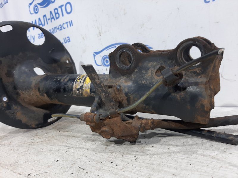 Амортизатор передний правый Toyota RAV 4 2005-2012 4851080284 (Арт. 24954) Амортизатор передний правый Toyota RAV 4 2005-2012 4851080284 (Арт. 24954)