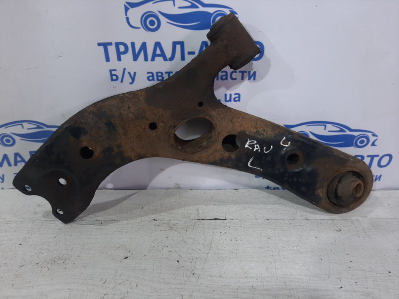 Рычаг левый Toyota RAV 4 2005-2012 4806942050 (Арт. 25030) Рычаг левый Toyota RAV 4 2005-2012 4806942050 (Арт. 25030)