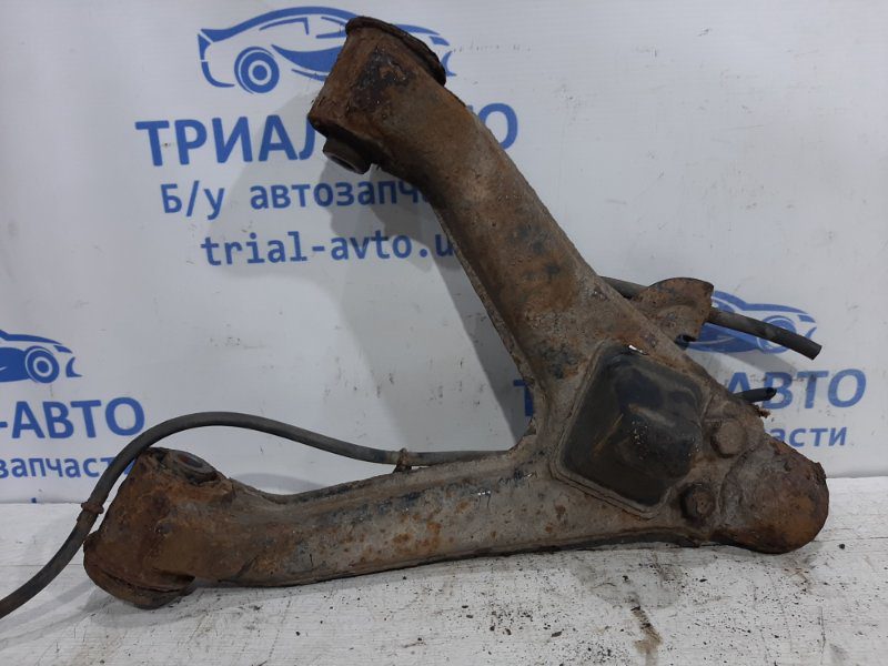 Рычаг задний поперечный верхний правый Mitsubishi Pajero Wagon 1999-2006 MR508132 (Арт. 25246) Рычаг задний поперечный верхний правый Mitsubishi Pajero Wagon 1999-2006 MR508132 (Арт. 25246)
