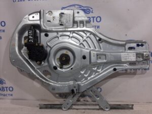 Стеклоподъемник передний правый Hyundai Tucson 2004-2009 824062e000 (Арт. 25549)