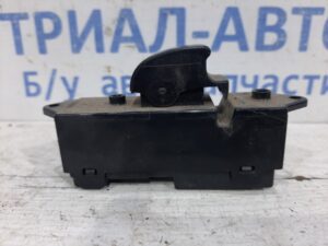 Кнопка стеклоподъемника Mitsubishi L200 2006-2015 mr587957 (Арт. 25755)