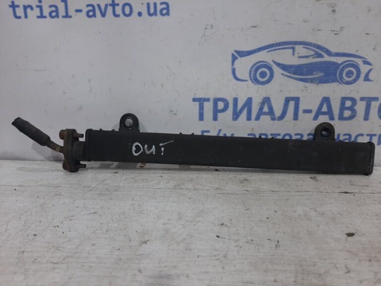 Топливная рампа Mitsubishi Outlander 2003-2007 1465A048 (Арт. 26075)