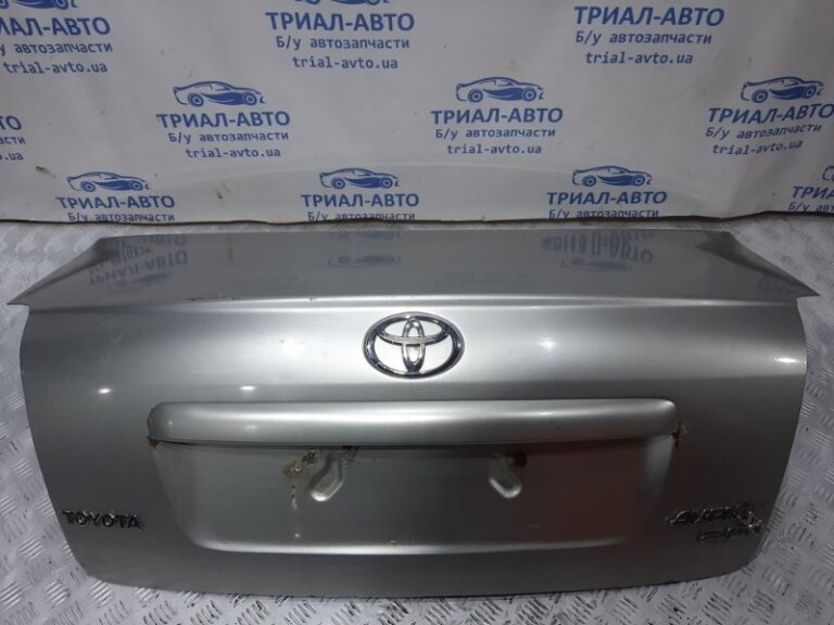 Крышка багажника Toyota Avensis 2003-2009 64401-05050 (Арт. 26349)