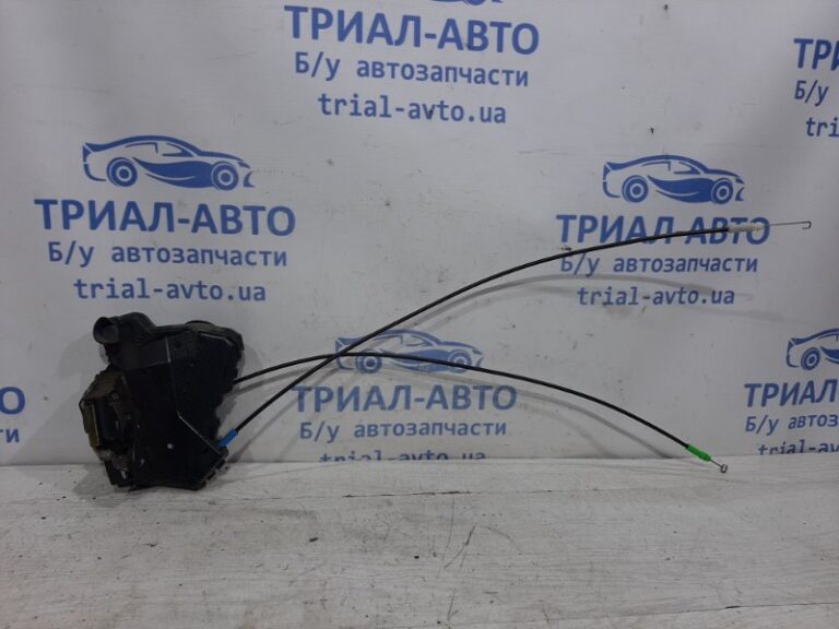 Замок двери передний правый Toyota Avensis 2003-2009 6903002162 (Арт. 26410)