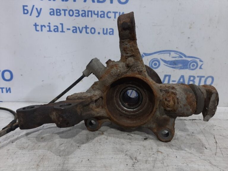 Кулак поворотный правый со ступицей Toyota Avensis 2003-2009 4321105051 (Арт. 26485)