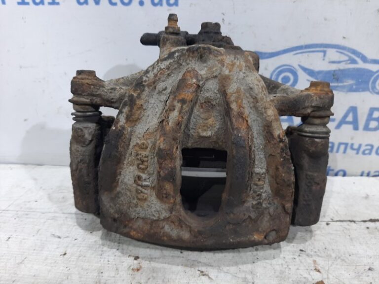 Суппорт передний правый Toyota Avensis 2003-2009 4773005060 (Арт. 26486)