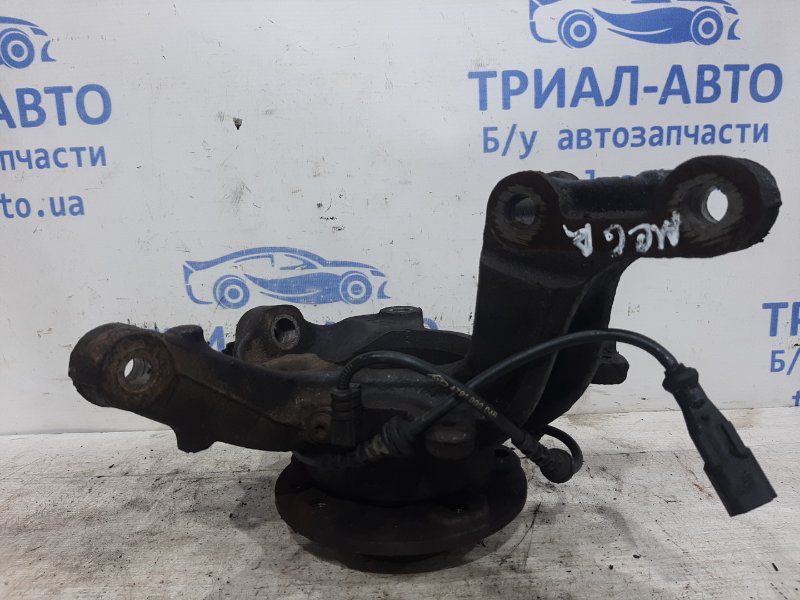Кулак поворотный правый со ступицей Renault Megane 2008-2016 400140080R (Арт. 26668) Кулак поворотный правый со ступицей Renault Megane 2008-2016 400140080R (Арт. 26668)