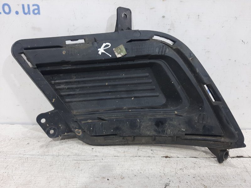 Решетка переднего бампера правая KIA Ceed 2006-2012 865641H510 (Арт. 26778) Решетка переднего бампера правая KIA Ceed 2006-2012 865641H510 (Арт. 26778)
