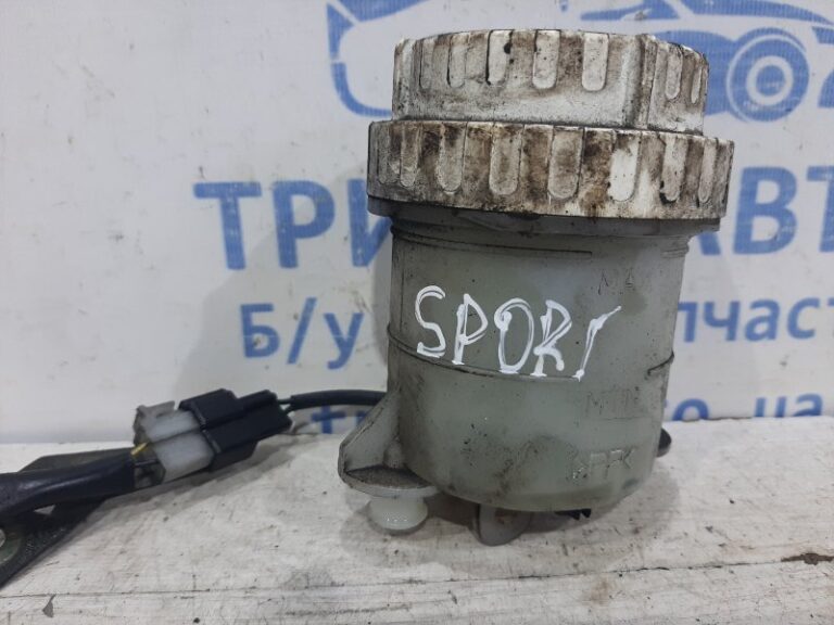 Бачок главного тормозного цилиндра Mitsubishi Pajero Sport 1996-2008 MB858526 (Арт. 26788)