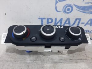 Блок управления кондиционером Renault Megane 2008-2016 275105840R (Арт. 26807)