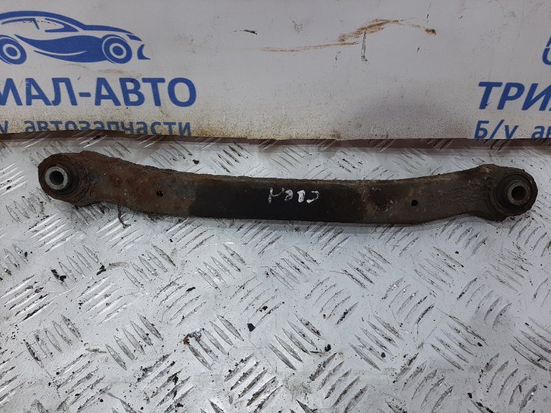 Рычаг задний поперечный верхний правый KIA Ceed 2006-2012 551001H000 (Арт. 26882) Рычаг задний поперечный верхний правый KIA Ceed 2006-2012 551001H000 (Арт. 26882)