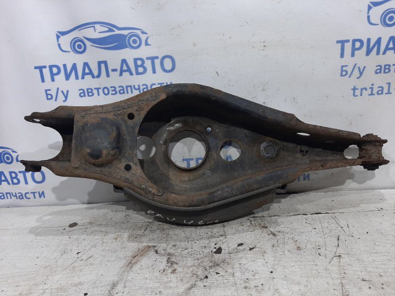 Рычаг задней подвески нижний поперечный (под пружину) Toyota RAV 4 2005-2012 4874042010 (Арт. 27357) Рычаг задней подвески нижний поперечный (под пружину) Toyota RAV 4 2005-2012 4874042010 (Арт. 27357)