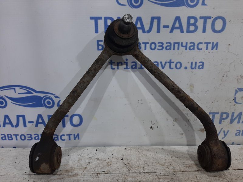 Рычаг передний верхний правый SsangYong Kyron 2004-2017 4440209001 (Арт. 27386) Рычаг передний верхний правый SsangYong Kyron 2004-2017 4440209001 (Арт. 27386)