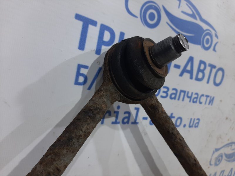 Рычаг передний верхний правый SsangYong Kyron 2004-2017 4440209001 (Арт. 27386) Рычаг передний верхний правый SsangYong Kyron 2004-2017 4440209001 (Арт. 27386)