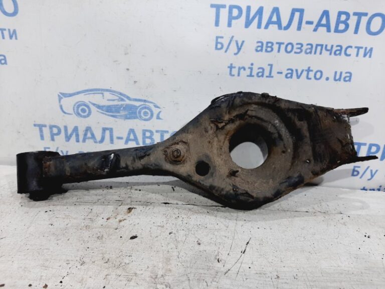 Рычаг задней подвески нижний поперечный (под пружину) Hyundai I30 2011-2017 55210-A6100 (Арт. 28041)