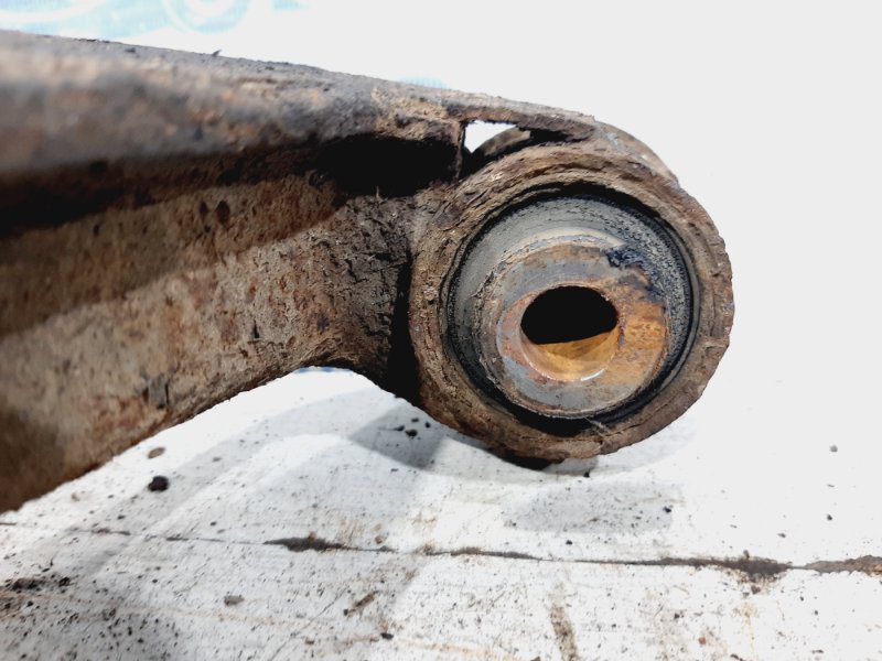 Рычаг передний нижний правый Mitsubishi L200 2006-2015 4013A088 (Арт. 28053) Рычаг передний нижний правый Mitsubishi L200 2006-2015 4013A088 (Арт. 28053)