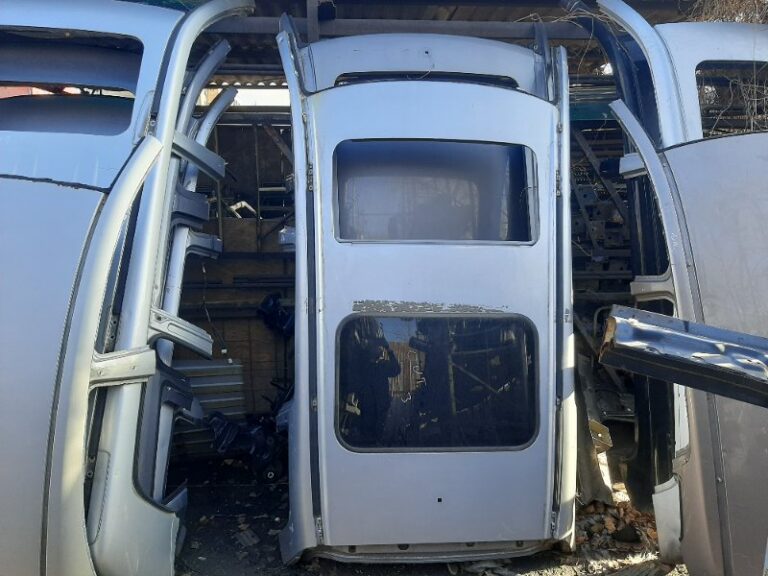 Крыша Mitsubishi Outlander 2003-2007 5290B524 (Арт. 8510)