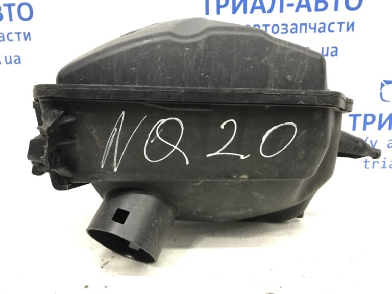 Корпус воздушного фильтра Nissan Qashqai 2006-2013 1021725S01 (Арт. 12831)