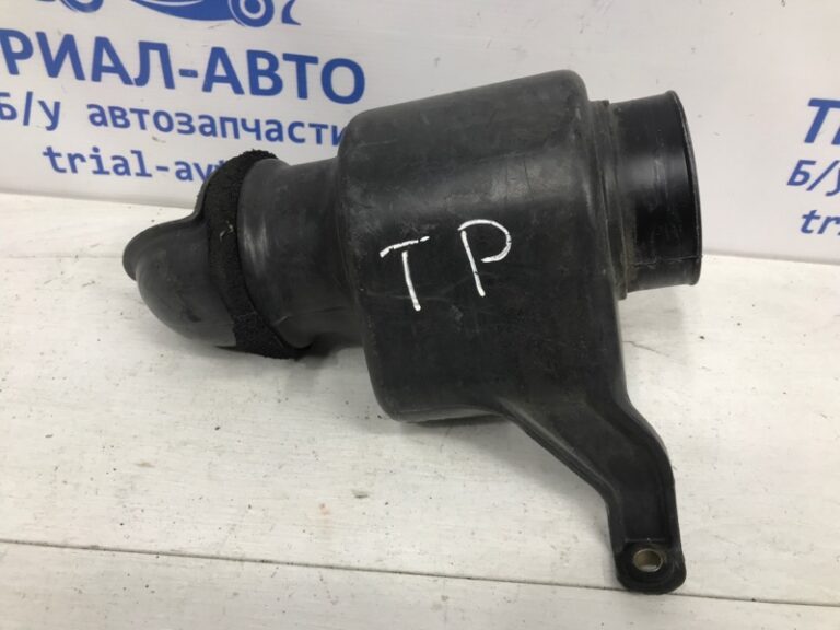 Воздухозаборник Toyota Prado 2002-2009 17971-31010 (Арт. 10749)
