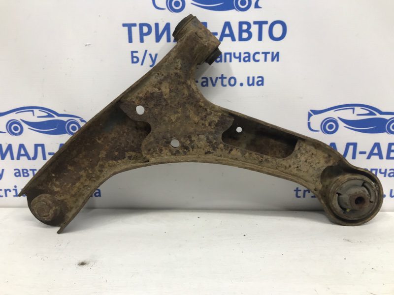 Рычаг правый Suzuki Grand Vitara 2005-2016 45201-65J00 (Арт. 3844) Рычаг правый Suzuki Grand Vitara 2005-2016 45201-65J00 (Арт. 3844)