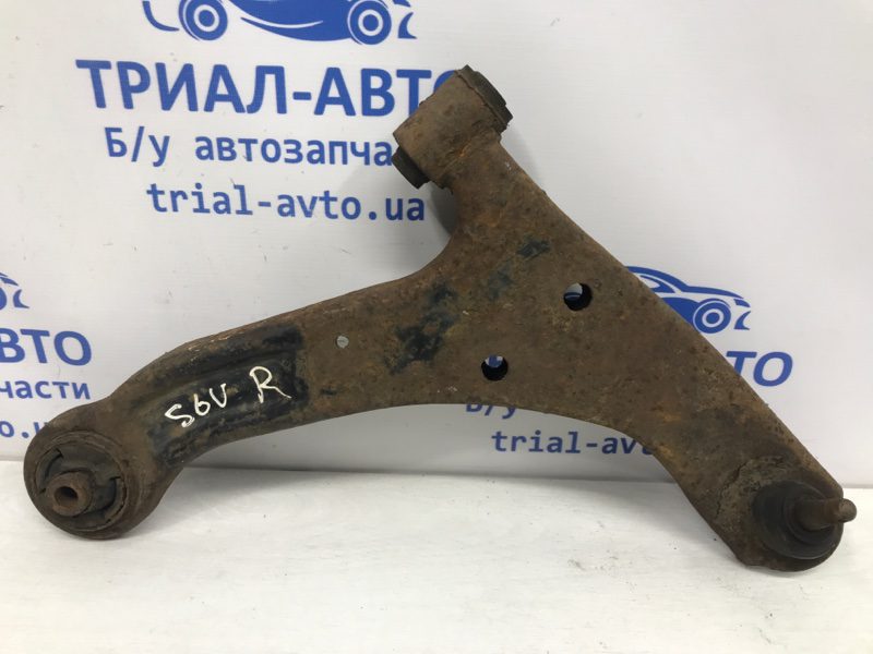 Рычаг правый Suzuki Grand Vitara 2005-2016 4520165J00 (Арт. 3845) Рычаг правый Suzuki Grand Vitara 2005-2016 4520165J00 (Арт. 3845)