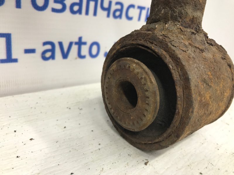 Рычаг передний верхний правый Toyota Land Cruiser 1998-2007 4861060030 (Арт. 7530) Рычаг передний верхний правый Toyota Land Cruiser 1998-2007 4861060030 (Арт. 7530)