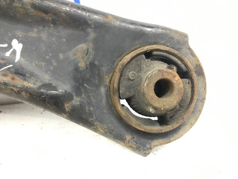 Рычаг левый Nissan Qashqai 2006-2013 0 (Арт. 13489) Рычаг левый Nissan Qashqai 2006-2013 0 (Арт. 13489)