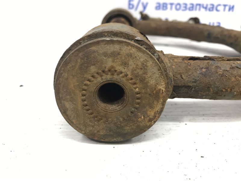 Рычаг передний верхний правый Toyota Land Cruiser 1998-2007 0 (Арт. 7531) Рычаг передний верхний правый Toyota Land Cruiser 1998-2007 0 (Арт. 7531)