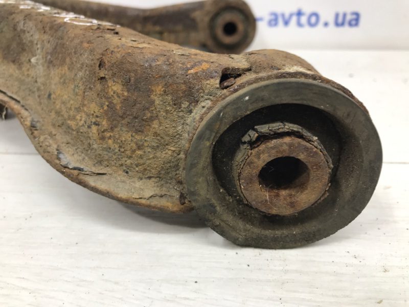 Рычаг передний верхний правый Mitsubishi Pajero Wagon 2006-2022 4010A038 (Арт. 10372) Рычаг передний верхний правый Mitsubishi Pajero Wagon 2006-2022 4010A038 (Арт. 10372)