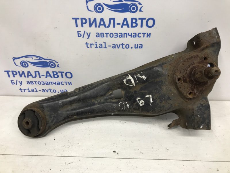 Рычаг задний продольный Mitsubishi Lancer 2003-2009 MR519134 (Арт. 6193) Рычаг задний продольный Mitsubishi Lancer 2003-2009 MR519134 (Арт. 6193)