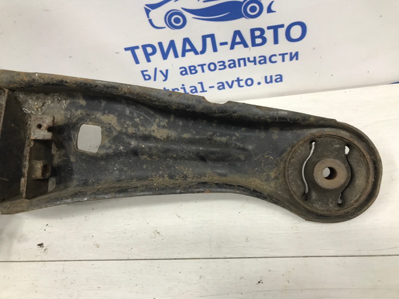 Рычаг задний продольный Mitsubishi Lancer 2003-2009 MR519134 (Арт. 6193) Рычаг задний продольный Mitsubishi Lancer 2003-2009 MR519134 (Арт. 6193)