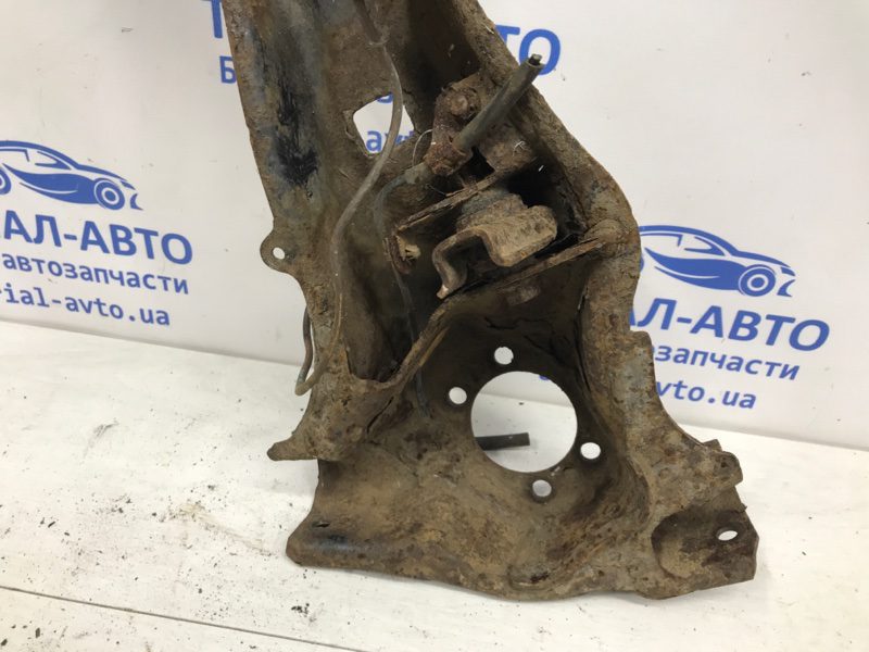 Рычаг задней подвески продольный левый Mitsubishi Lancer 2007-2017 4125A014 (Арт. 16953) Рычаг задней подвески продольный левый Mitsubishi Lancer 2007-2017 4125A014 (Арт. 16953)