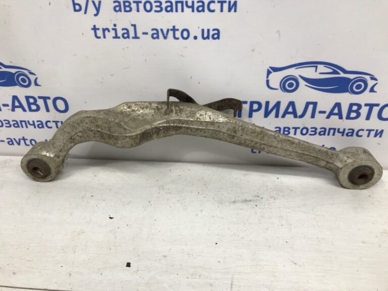 Рычаг задний поперечный Nissan Qashqai 2006-2013 55120JD000 (Арт. 13470)