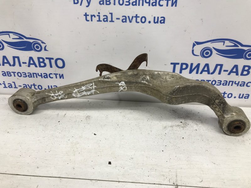 Рычаг задний поперечный Nissan Qashqai 2006-2013 0 (Арт. 13477) Рычаг задний поперечный Nissan Qashqai 2006-2013 0 (Арт. 13477)