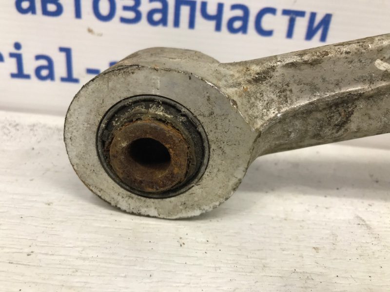 Рычаг задний поперечный Nissan Qashqai 2006-2013 0 (Арт. 13477) Рычаг задний поперечный Nissan Qashqai 2006-2013 0 (Арт. 13477)