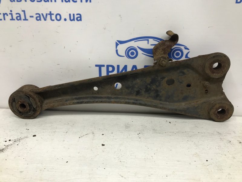 Рычаг задний продольный Toyota RAV 4 2005-2012 4878042010 (Арт. 14092) Рычаг задний продольный Toyota RAV 4 2005-2012 4878042010 (Арт. 14092)