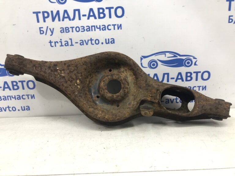 Рычаг задней подвески нижний поперечный (под пружину) Mitsubishi Outlander 2007-2012 4113A037 (Арт. 9709)
