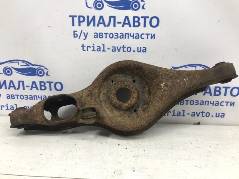 Рычаг задней подвески нижний поперечный (под пружину) Mitsubishi Outlander 2007-2012 4113A038 (Арт. 9710)