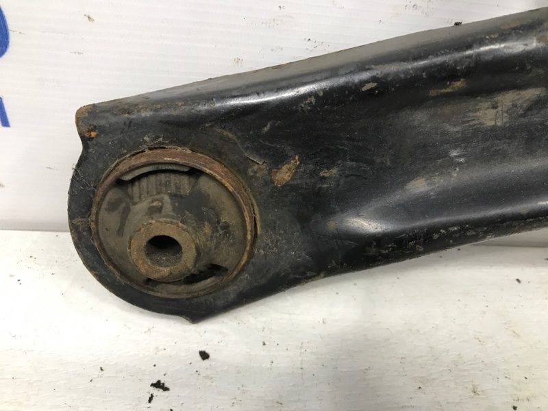 Рычаг правый Nissan X-Trail 2007-2014 0 (Арт. 15459) Рычаг правый Nissan X-Trail 2007-2014 0 (Арт. 15459)