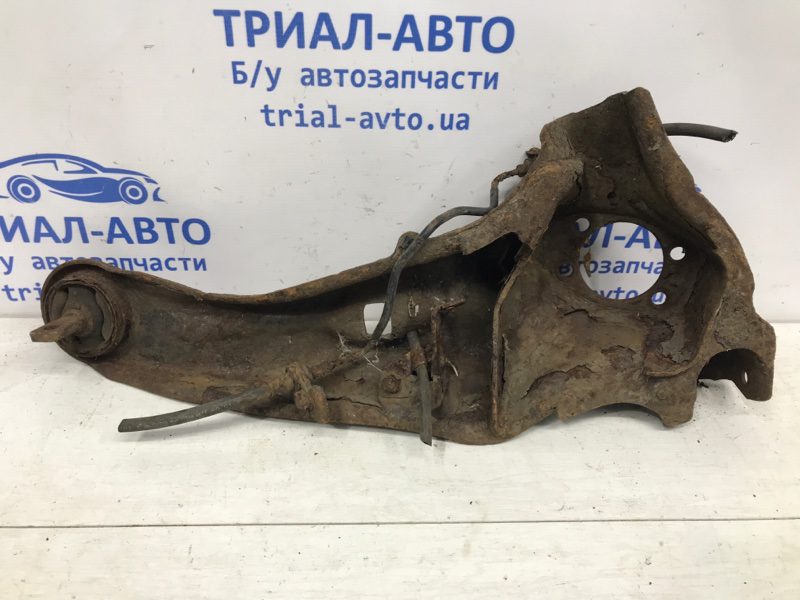 Рычаг задней подвески продольный правый Mitsubishi Lancer 2007-2017 4125A013 (Арт. 6189) Рычаг задней подвески продольный правый Mitsubishi Lancer 2007-2017 4125A013 (Арт. 6189)
