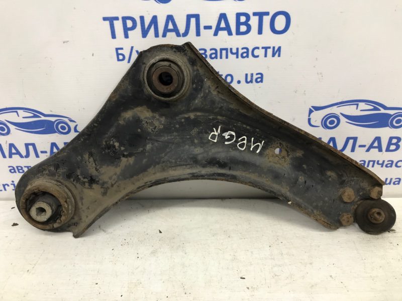 Рычаг правый Renault Megane 2008-2016 545008682R (Арт. 28240) Рычаг правый Renault Megane 2008-2016 545008682R (Арт. 28240)