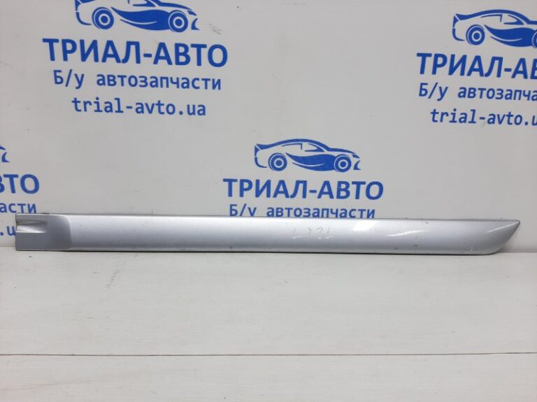 Накладка двери Mitsubishi Lancer 2003-2009 MN190107HB (Арт. 28549)