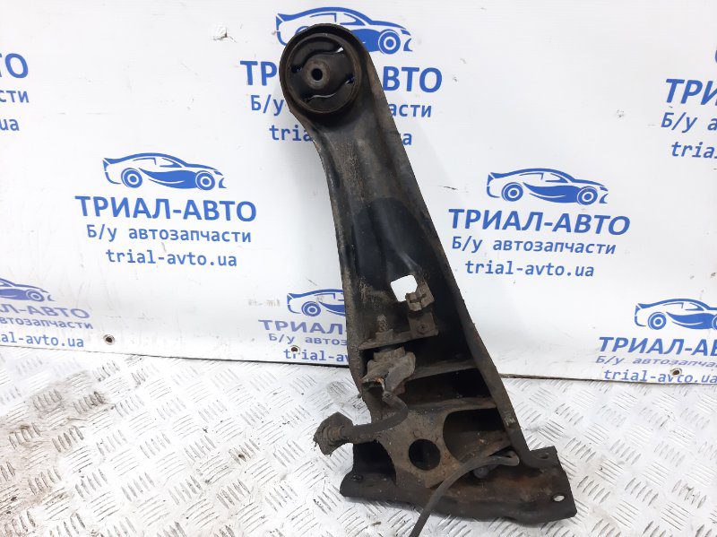 Рычаг задний продольный Mitsubishi Lancer 2003-2009 MR519133 (Арт. 28708) Рычаг задний продольный Mitsubishi Lancer 2003-2009 MR519133 (Арт. 28708)