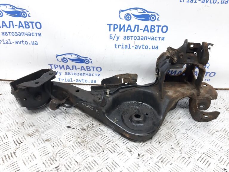 Рычаг задней подвески продольный правый Nissan Juke 2010-2019 555011KD0A (Арт. 28709)