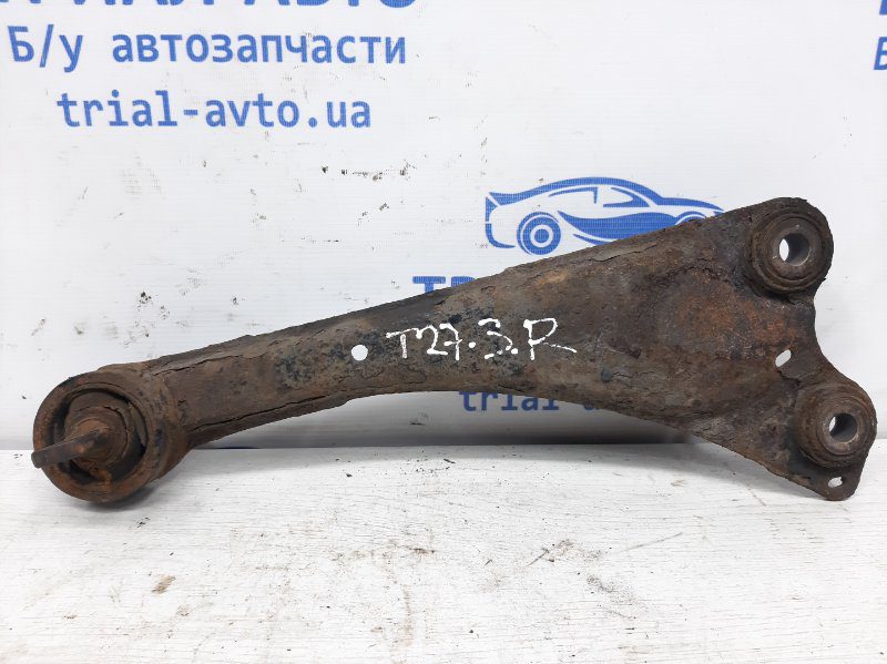 Рычаг задней подвески продольный правый Toyota Avensis 2009-2018 4876005010 (Арт. 28907) Рычаг задней подвески продольный правый Toyota Avensis 2009-2018 4876005010 (Арт. 28907)