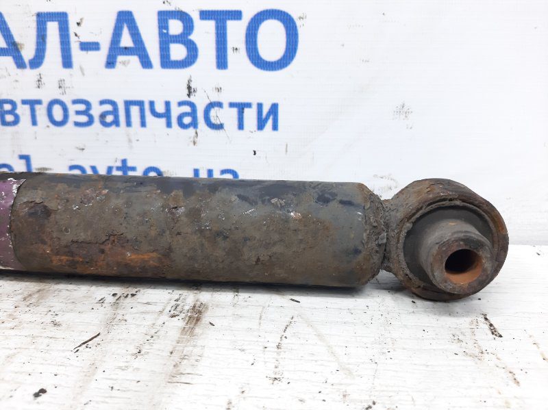 Амортизатор задний Toyota Avensis 2009-2018 4853005370 (Арт. 28953) Амортизатор задний Toyota Avensis 2009-2018 4853005370 (Арт. 28953)