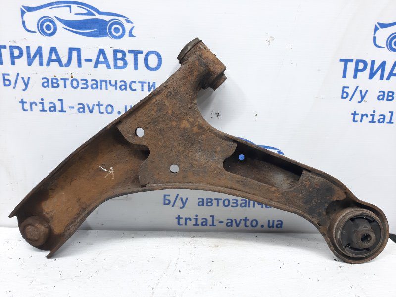 Рычаг правый Suzuki Grand Vitara 2005-2016 4520165J00 (Арт. 29269) Рычаг правый Suzuki Grand Vitara 2005-2016 4520165J00 (Арт. 29269)