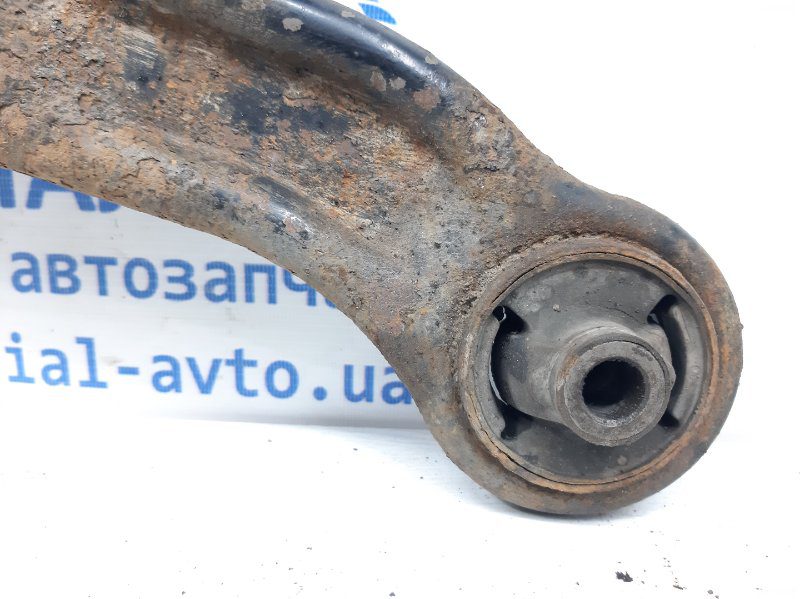 Рычаг левый Suzuki Grand Vitara 2005-2016 4520265J00 (Арт. 29270) Рычаг левый Suzuki Grand Vitara 2005-2016 4520265J00 (Арт. 29270)