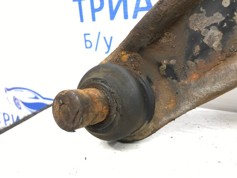 Рычаг левый Mitsubishi Lancer 2007-2017 4013A217 (Арт. 29556) Рычаг левый Mitsubishi Lancer 2007-2017 4013A217 (Арт. 29556)